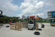 Khóa học chứng chỉ Xe Nâng - Xe Cẩu - Máy Xúc.