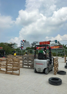 Khóa học chứng chỉ Xe Nâng - Xe Cẩu - Máy Xúc.